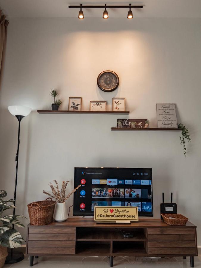 De Jara Guesthouse Dungun For Malay ภายนอก รูปภาพ