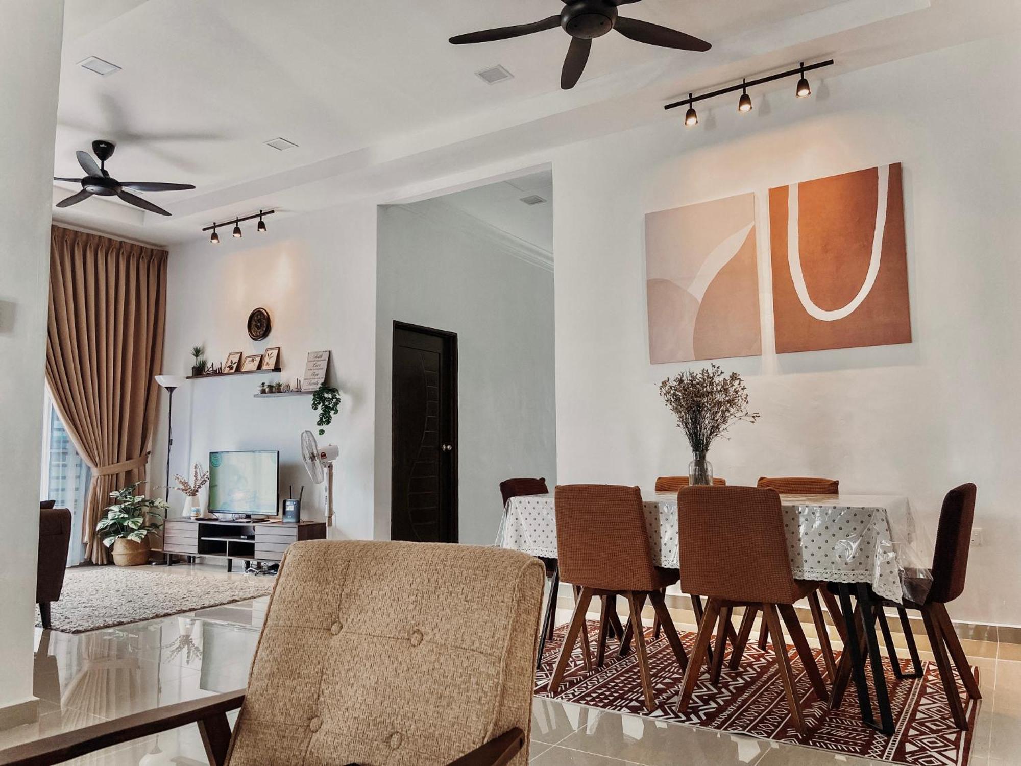 De Jara Guesthouse Dungun For Malay ภายนอก รูปภาพ