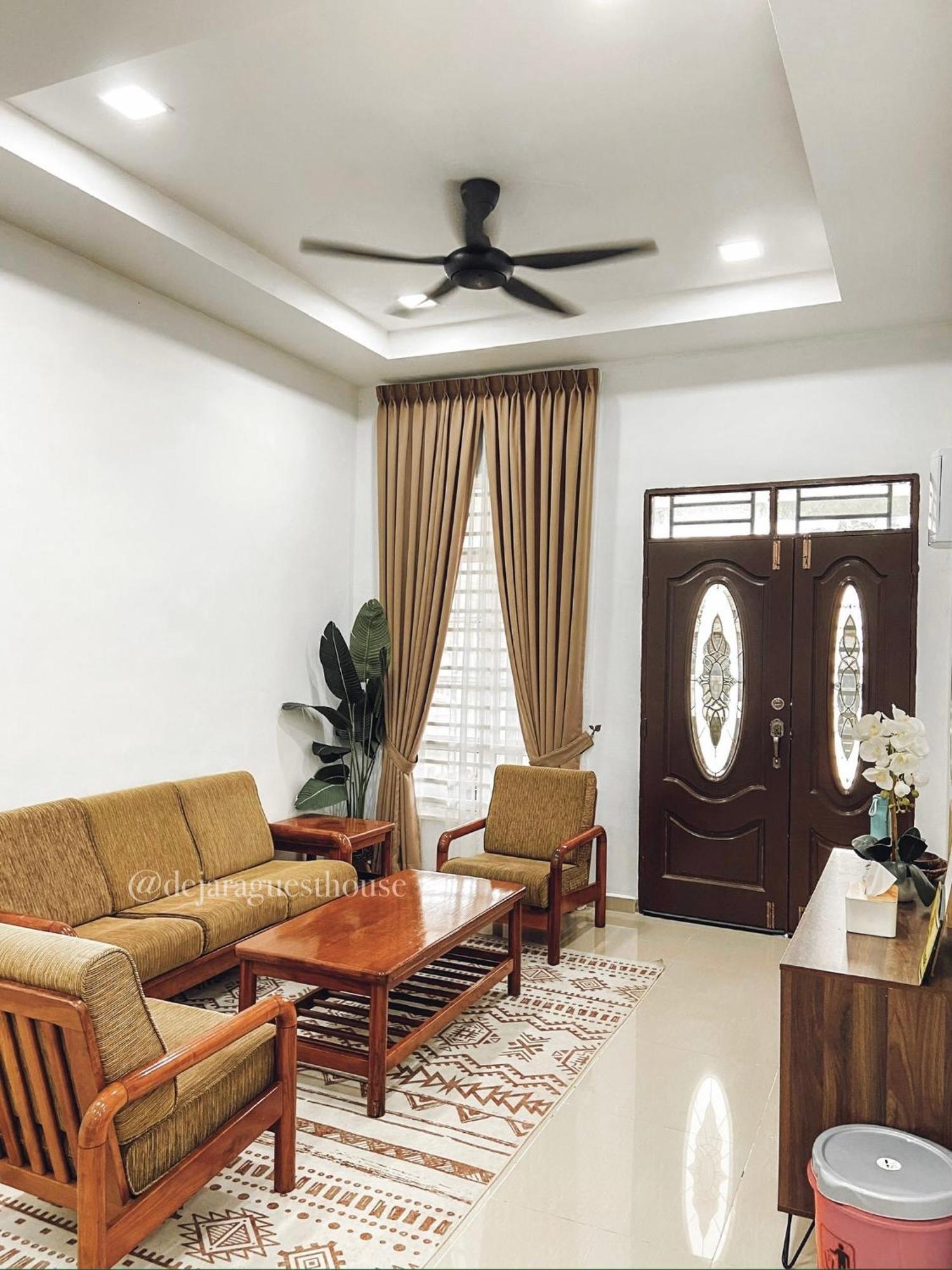 De Jara Guesthouse Dungun For Malay ภายนอก รูปภาพ